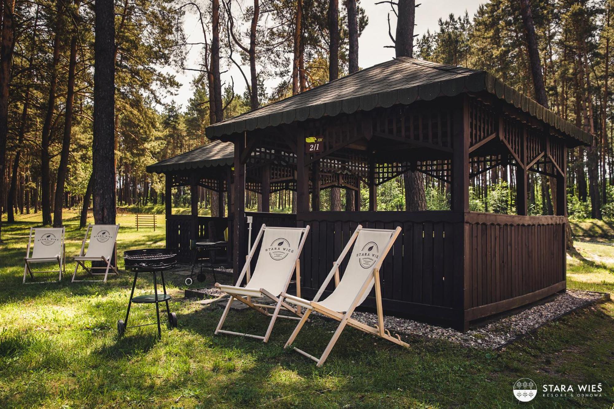 Resort Stara Wieś Załęcze Małe Exterior foto